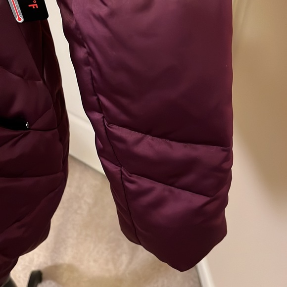 St. John’s Bay puff hooded jacket size medium NWT - Picture 4 of 14